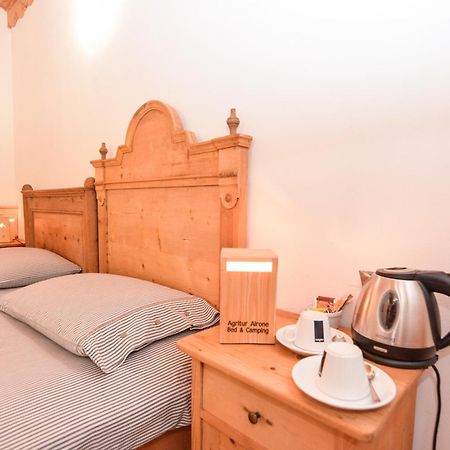 Agritur Airone Bed & Camping レーヴィコ・テルメ 部屋 写真