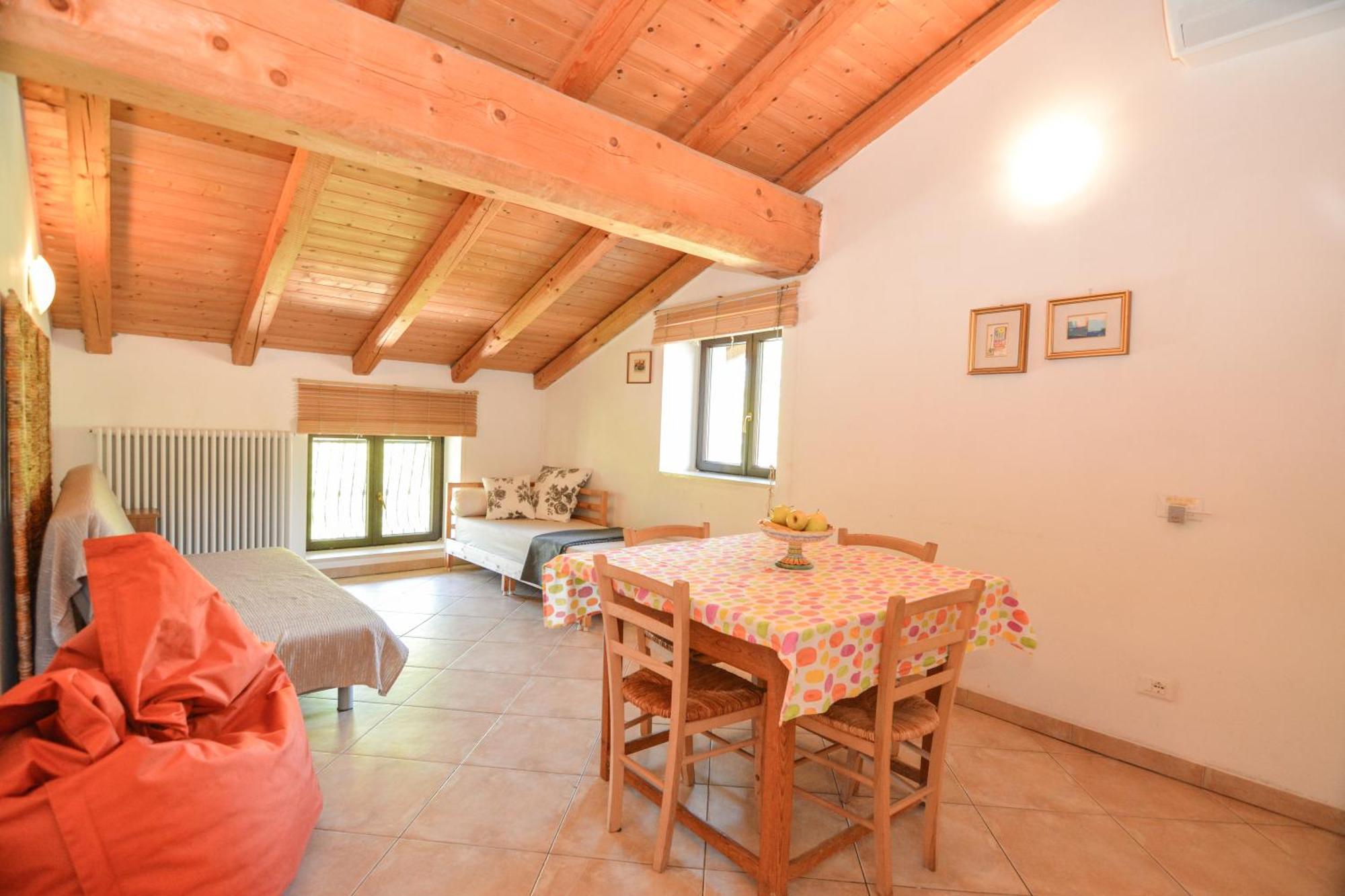 Agritur Airone Bed & Camping レーヴィコ・テルメ 部屋 写真